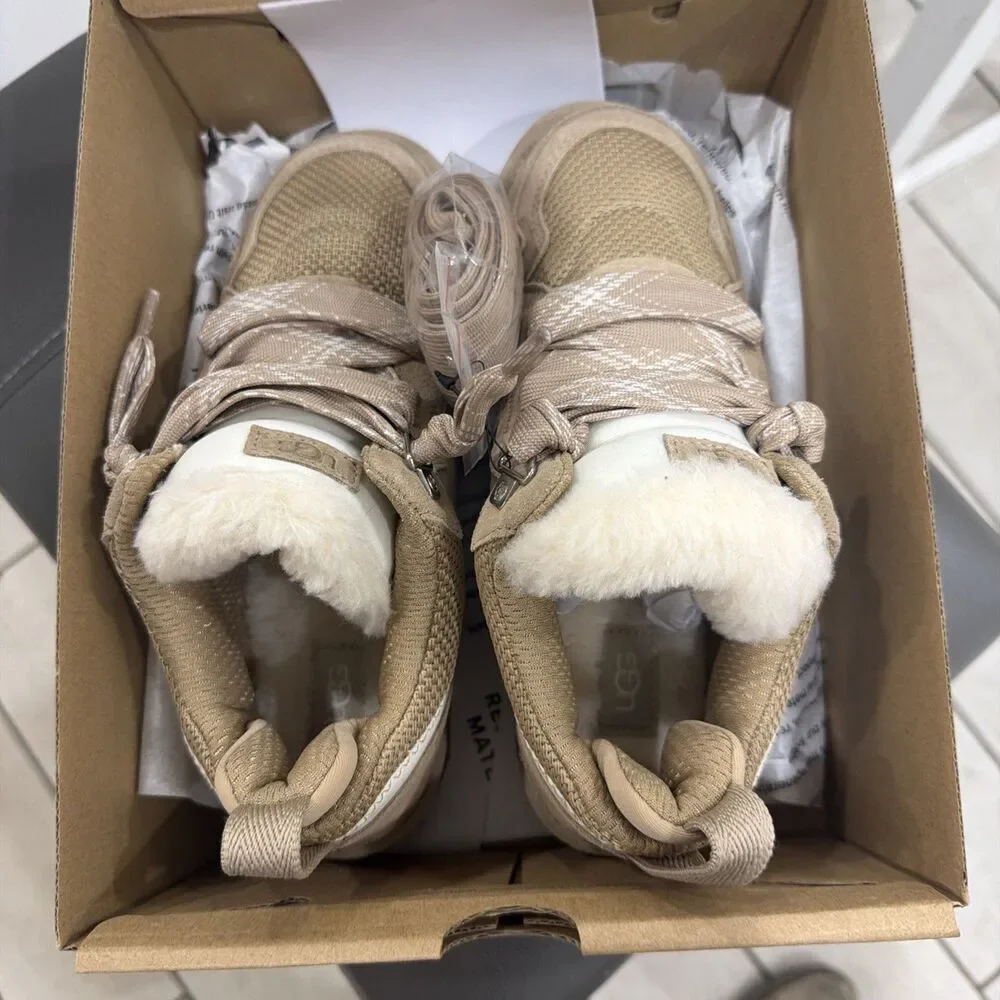 Ugg Kids Lowmel Sneakers Sand Size 4 Brand New With Box